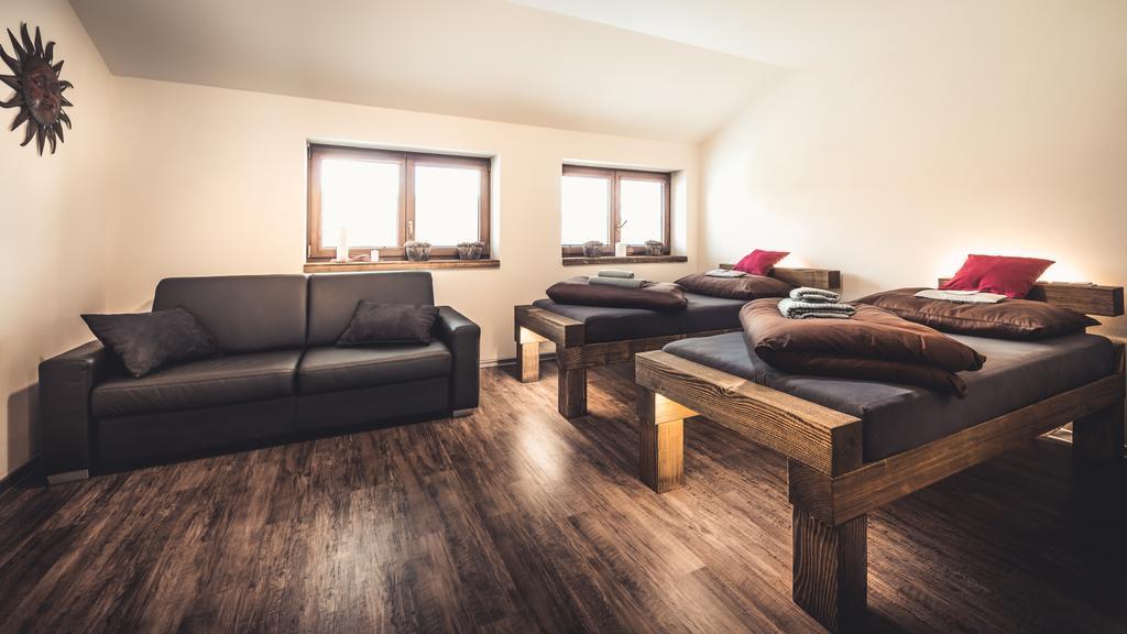 Penzion Víno Hruška Blatnička Habitación foto